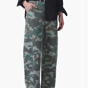 Citizens of Humanity Marcelle Camo Cargo Pants size 27